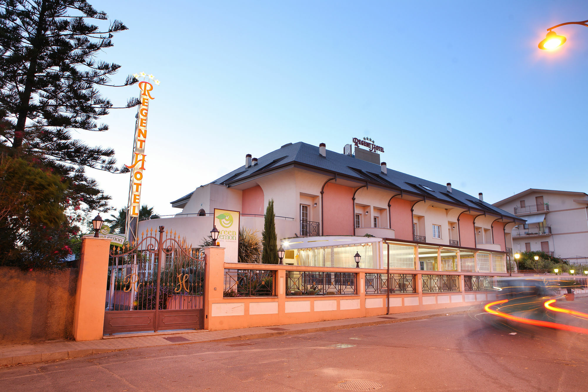 Regent Beach Hotel & Apartments Reggio Calabria Exterior foto